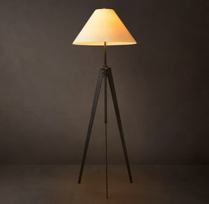 ARMAGNAC TRIPOD FLOOR LAMP